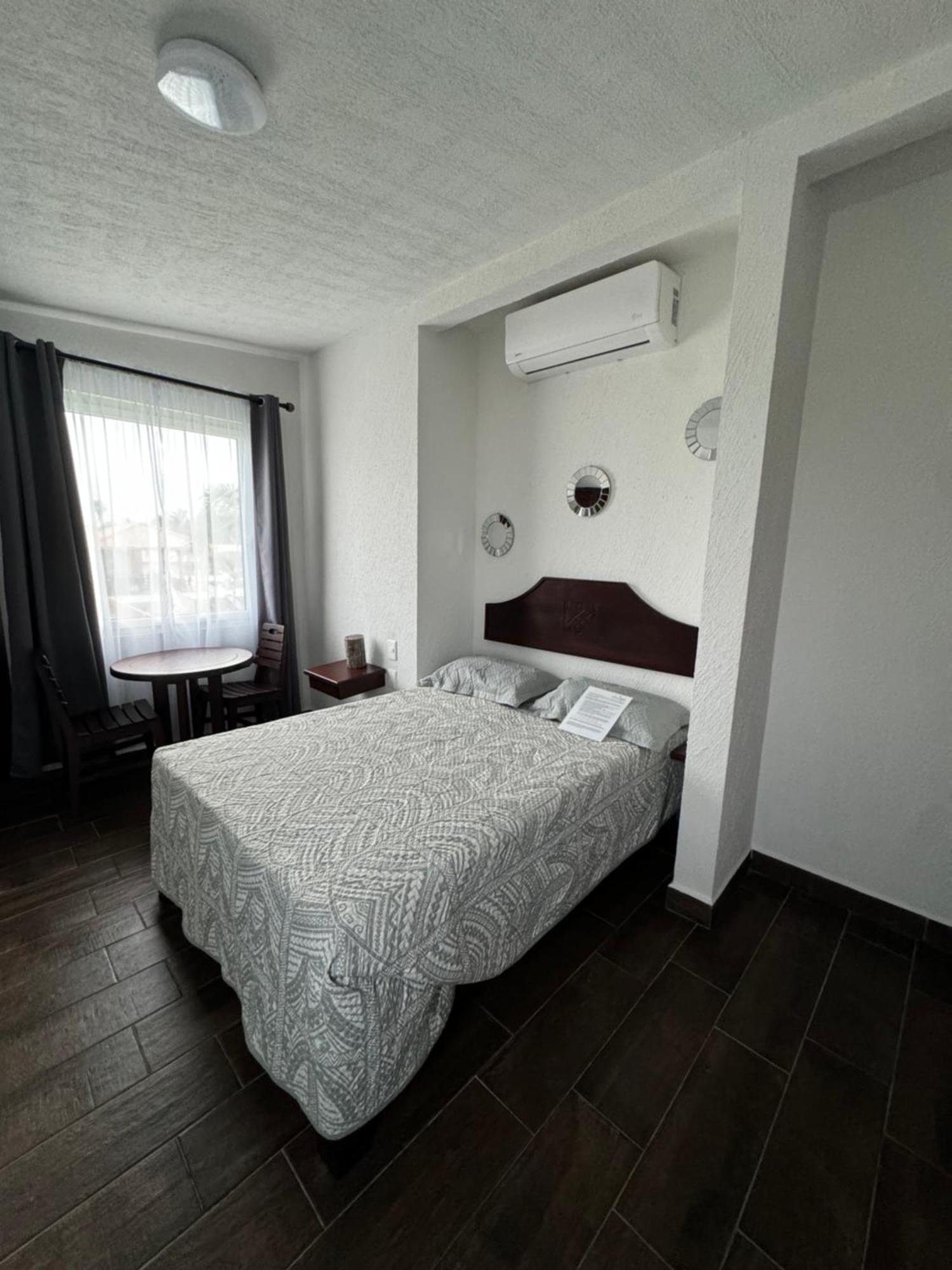 Ananta Hotel Casitas Extérieur photo